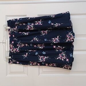 NWT Full Pleated Floral Skirt